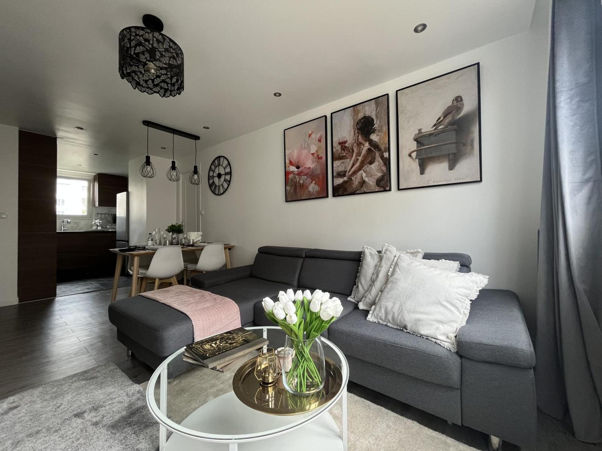 Entire 60M2 Apartment - Close To Paris - Parking - Kitchen - 2Min Rerb - Olympic'24 Бур-ла-Рен Екстериор снимка