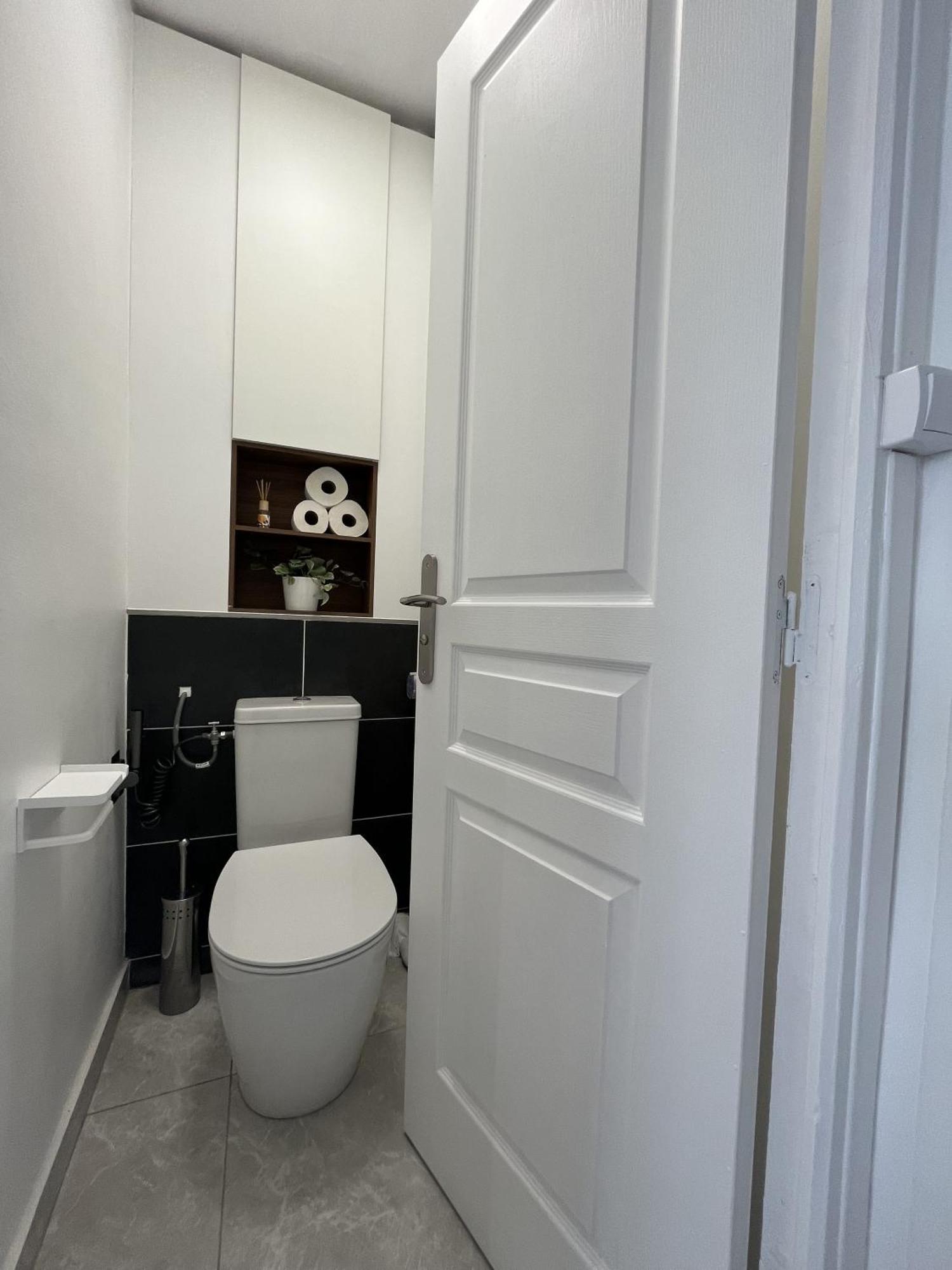 Entire 60M2 Apartment - Close To Paris - Parking - Kitchen - 2Min Rerb - Olympic'24 Бур-ла-Рен Екстериор снимка