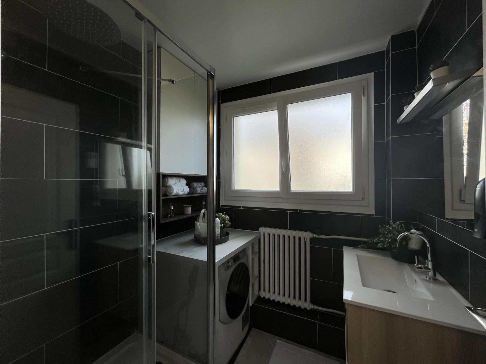 Entire 60M2 Apartment - Close To Paris - Parking - Kitchen - 2Min Rerb - Olympic'24 Бур-ла-Рен Екстериор снимка